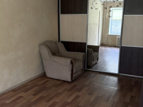 Продам секцію в гуртожитку район Цукрового заводу Каменец-Подольский