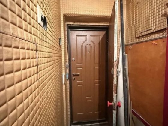 Продається 3 кімнатна квартира  район Цукрового заводу . Каменец-Подольский