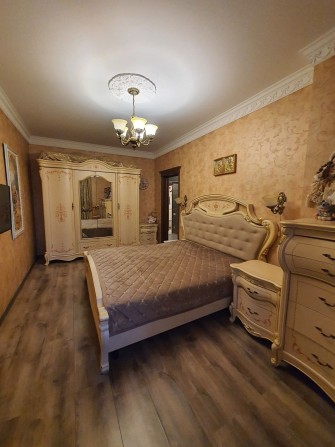 Продаж 3 к. квартири з новим ремонтом!Сталінка!!! - фото 1