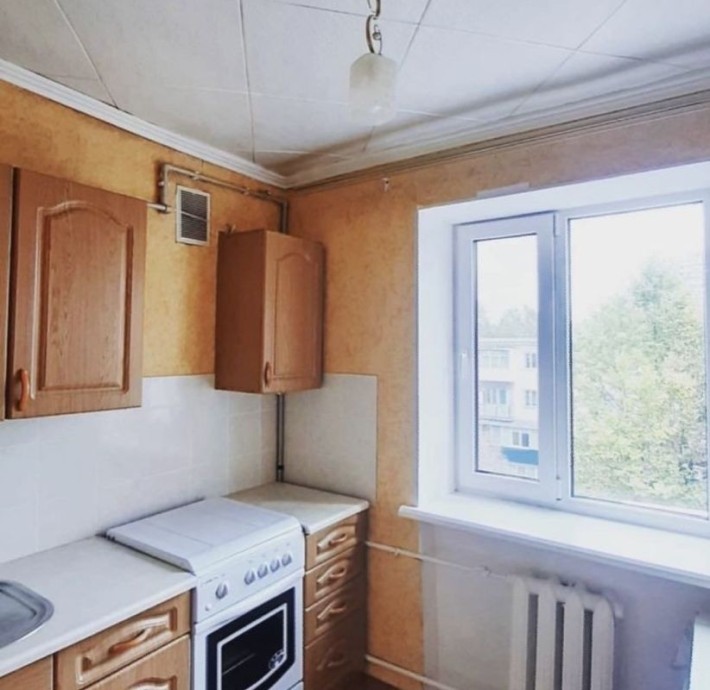 Продаж 1-кімнатної квартири біля моря в центрі Чорноморська! - фото 1