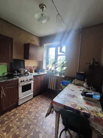 ПРОДАМ 2х кім.кв в самому ЦЕНТРІ на 2гому поверсі - фото 1