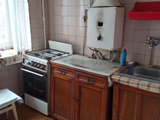 Продам двокімнатну квартиру в центрі Коростень