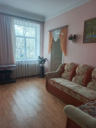 Продається 3+ кімнатна квартира з  автономним опаленням - фото 1
