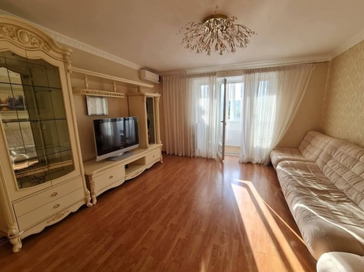 Продам 3 кімнатну квартиру біля моря - фото 1