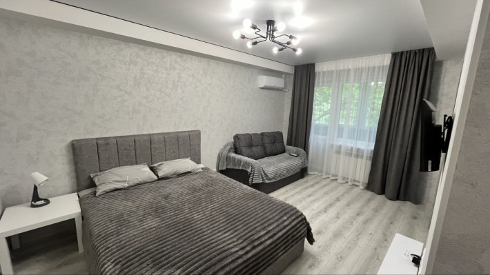 Продам квартиру с ремонтом,можно под сертификат. - фото 1