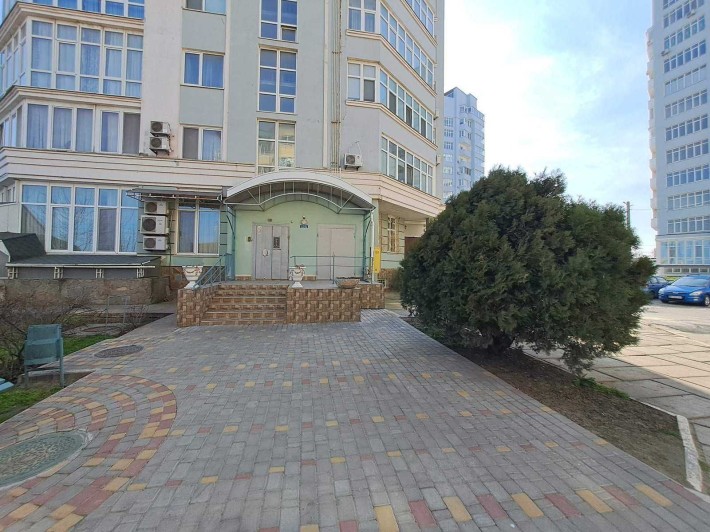 2к.квартира біля моря з сучасним ремонтом - фото 1