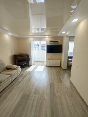Продаж 3х кімнатної квартири з хорошим ремонтом м.Малин - фото 1