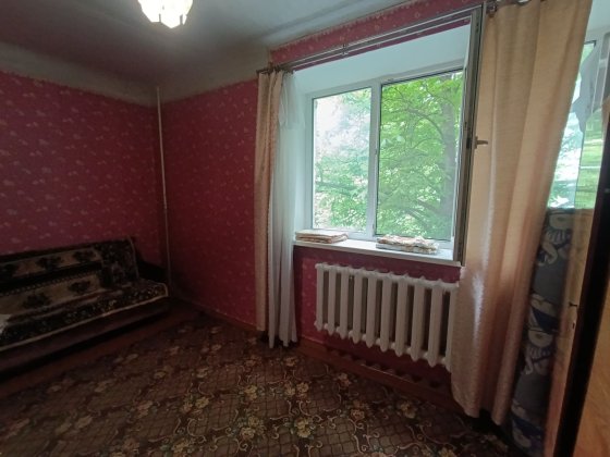 3-кімн квартира в центрі 3 поверх Лубни