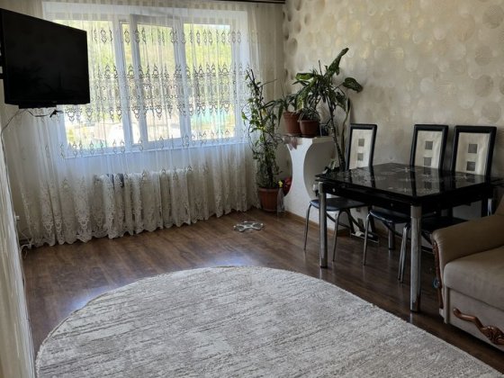 Продам 3 кімнатну квартиру з меблями Могилев-Подольский