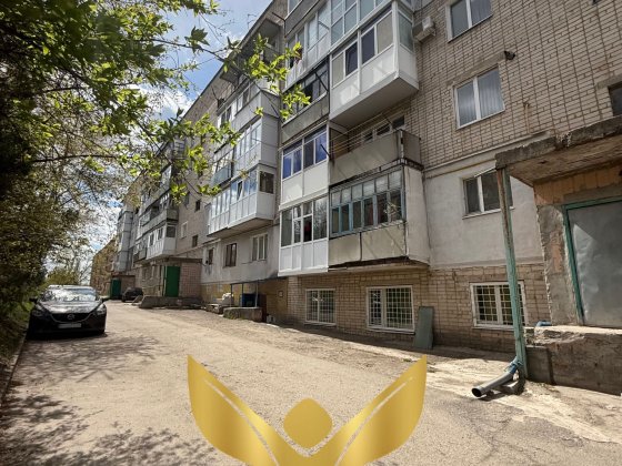 Продаж 1-к квартири з косметичним ремонтом с.Нове Новое