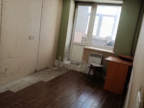 Центр 2 х кімнатну продам Павлоград