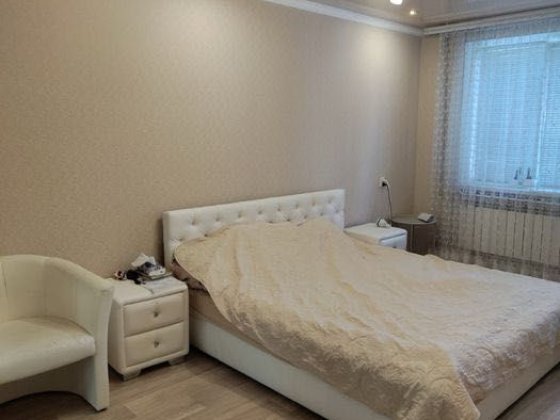 Продам власну 3 кіімнатну квартиру на вул. Західнодрнбаська Павлоград