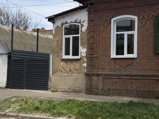 Продам  квартиру під  Бізнес по вул. Садовій. Прилуки