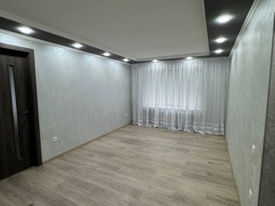 Продам 2х квартиру, м. Самар Самар