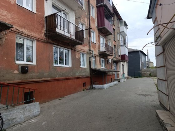 Двокімнатна квартира в Сарнах біля залізничного вокзалу Сарни