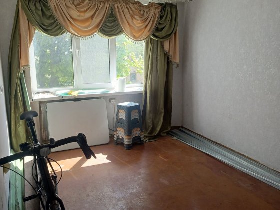 Продається 2 кімнатна квартира в центрі міста Фастів