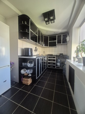 Продам 2х кімнатну квартиру - фото 1