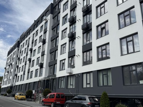 Простора 1-кімнатна квартира 58,3 м² у центрі Трускавця • ЖК «Грушевський» Трускавец