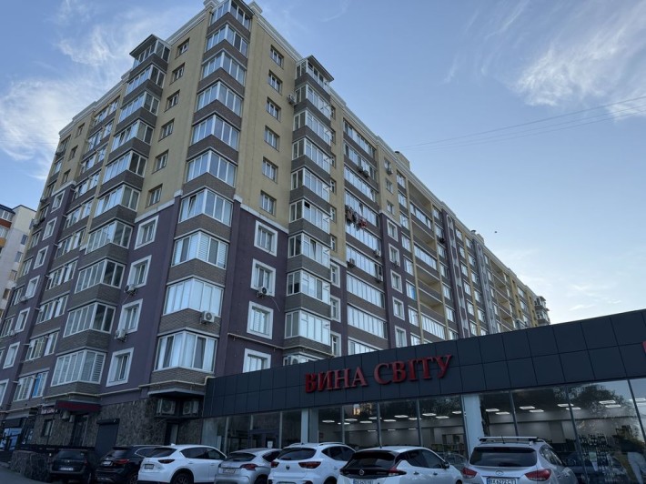2к Новобудова здана, район  Виставка | 86м² | Вид на озеро | 3 поверх | без комісії для покупця - фото 1