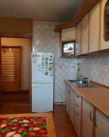 3-кімнатна квартира з меблями та технікою, вул. Стебницька - фото 1