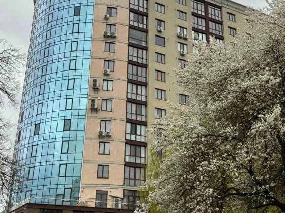 Простора 94,7 м² у ЖК Paradise/Центр Хмельницький