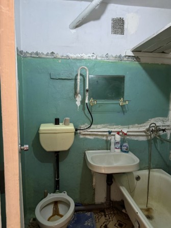 Продаж 1 кім квартири під ремонт  в центрі міста - фото 1