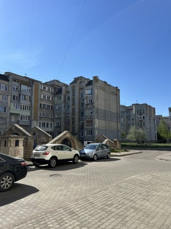 Продаж 3-х кім квартири по Набережній - фото 1