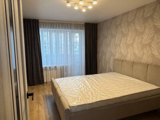 Двокімнатна квартира на середньому поверсі Шептицький