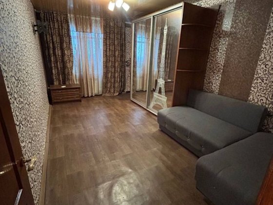 Продам квартиру Чугуев