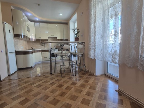 Продам  3ри кімнатну кватиру м Шептицький Шептицкий