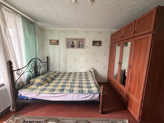 Продається 1 кімнатна квартира центр Шепетовка