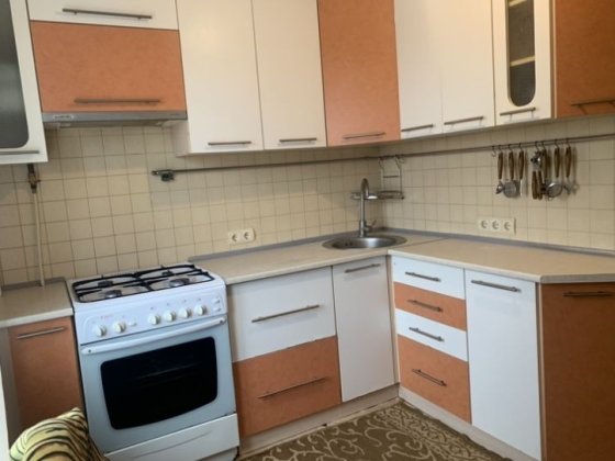 Продається 2 кімнатна квартира в м. Шостка по вул. Шевченка 15 Шостка