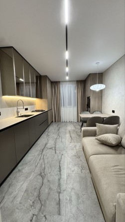 Власник! Продам 2-х кімнатну квартиру Агора!!! - фото 1