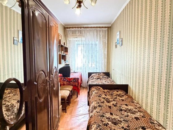 3к самий Центр! Не кутова, цегла мінімальне оформ.43393 Хмельницкий
