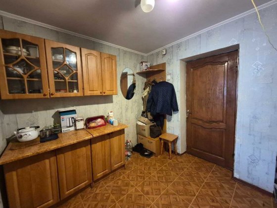 43136 Продаж 2к в гуртожитку на Гречанах Хмельницкий