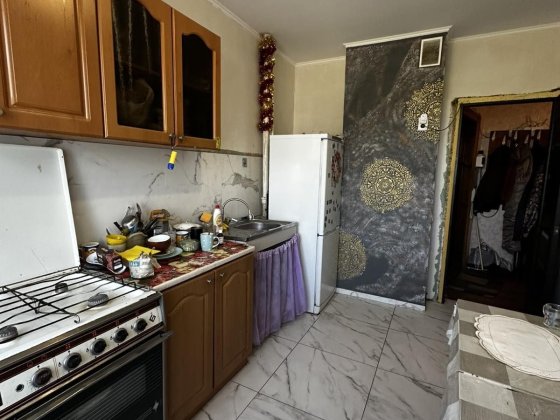 Продам 2 кімнатну квартиру/100метрівка/ваучер/сертифікат Біла Церква