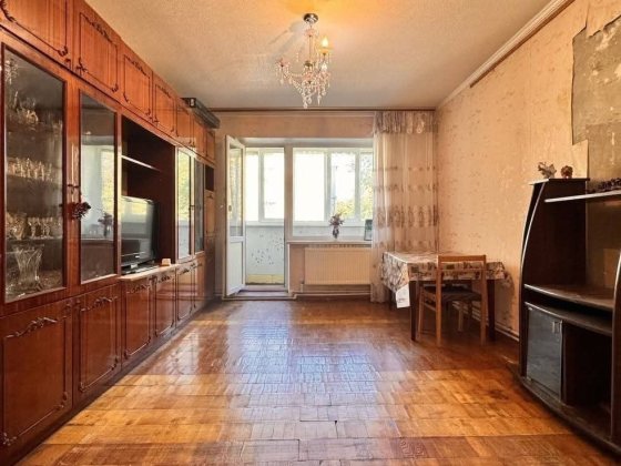 Продам 4-кімнатну квартиру Біла Церква