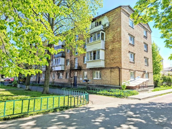Продам 2-кімн квартиру поруч ТРЦ Aeromall, Епіцентр. місто Бориспіль, вул. Авіаторів, 6 Борисполь