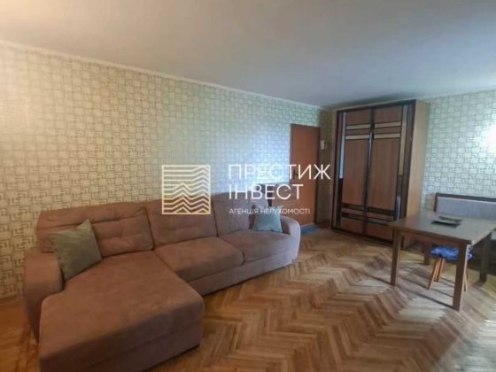 Продаж двокімнатного блоку в гуртожитку