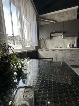 Продаж Евро-Двушки  р-н Нового  Академічного ліцею пр. Робочий - фото 1