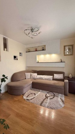 3к квартира в Центрі, вул. Подільська, все залишається - фото 1