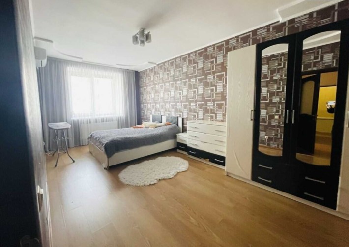Продаж 2к  75 м.кв. ЖК Набережний Квартал, вул. Зарічанська - фото 1