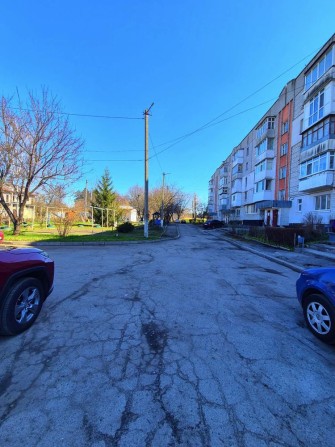Продаж 3-х. Кім квартири на Гризодубова - фото 1