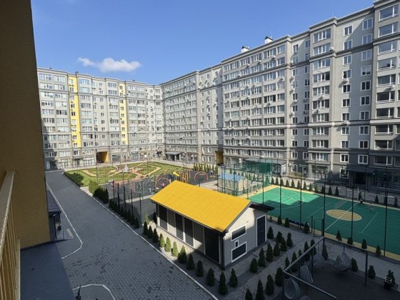 Однокімнатна в єоселю до 3 років Буча школа поруч