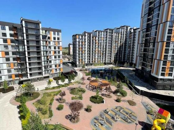 Простора двох кімнатна квартира 61 м² у ЖК «Атмосфера» Вишневое