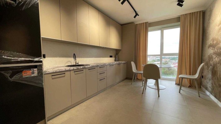 Продаж квартири з ремонтом і меблями.ЖК Гармонія-3 - фото 1