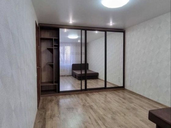Двокімнатна квартира з ремонтом 39000$ Буча