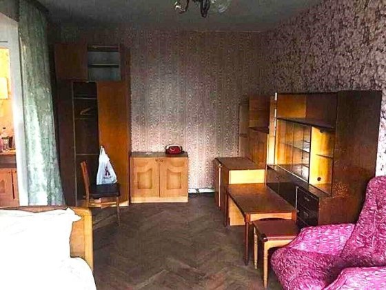 Продам 2-кімнатну квартиру, вул. Марії Лагунової 7, Бровари. EM Бровары