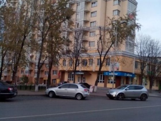 Продається в центрі Вишнёвого 1кімнатна квартира.  новобудова Вишневое