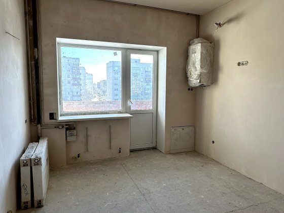Продаж 3-кімнатної квартири, ДНС, індивідуальне опалення
